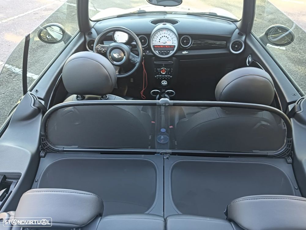 MINI Cabrio Cooper D - 6