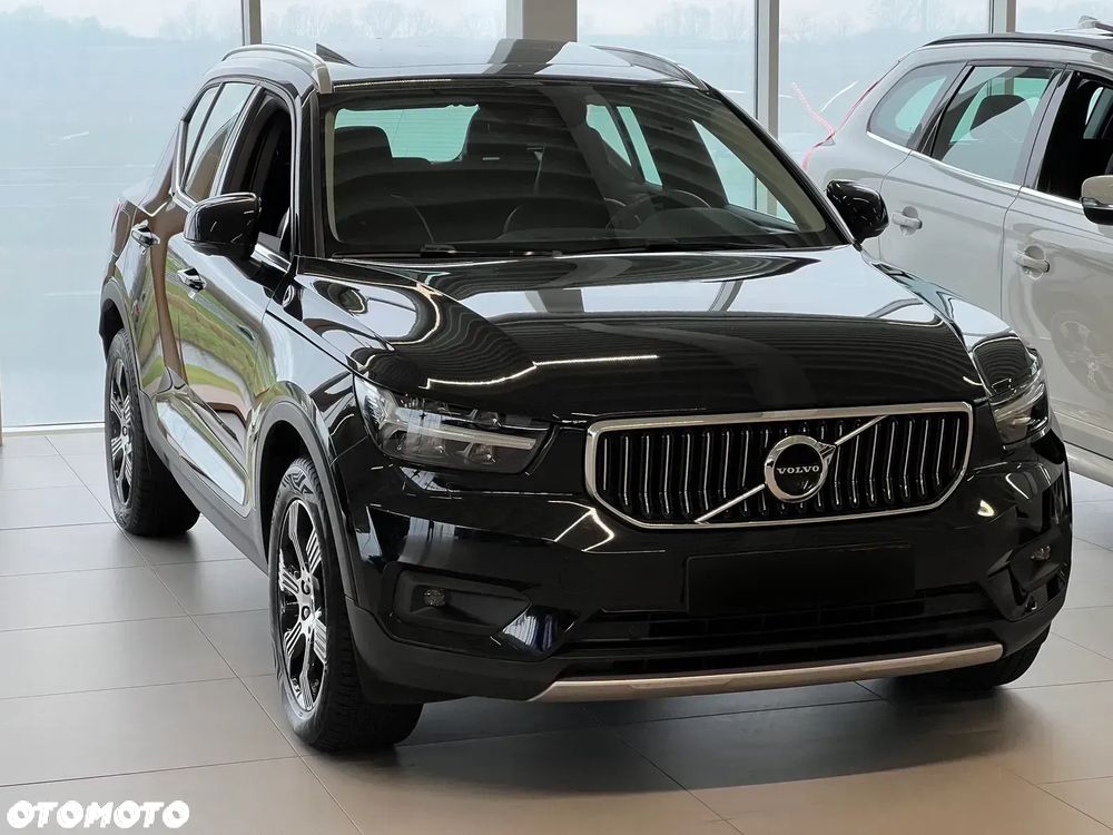 Volvo XC 40 D4 AWD Geartronic Inscription - 4