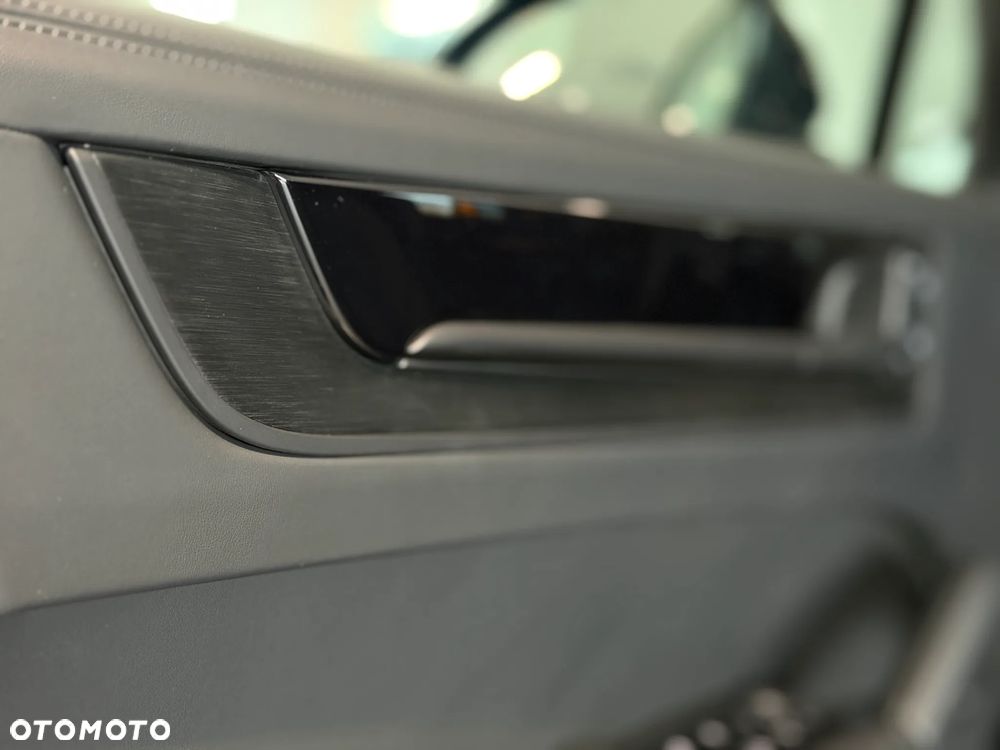Porsche Cayenne Black Edition - 14