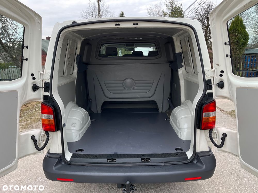 Volkswagen Transporter - 17
