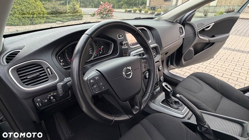 Volvo V40 D2 Geartronic Kinetic - 26