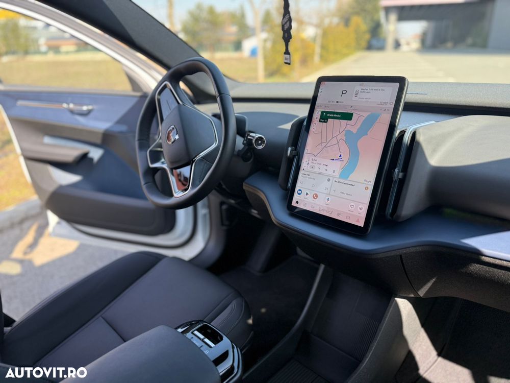 Volvo EX30 Single Motor RWD Plus - 4