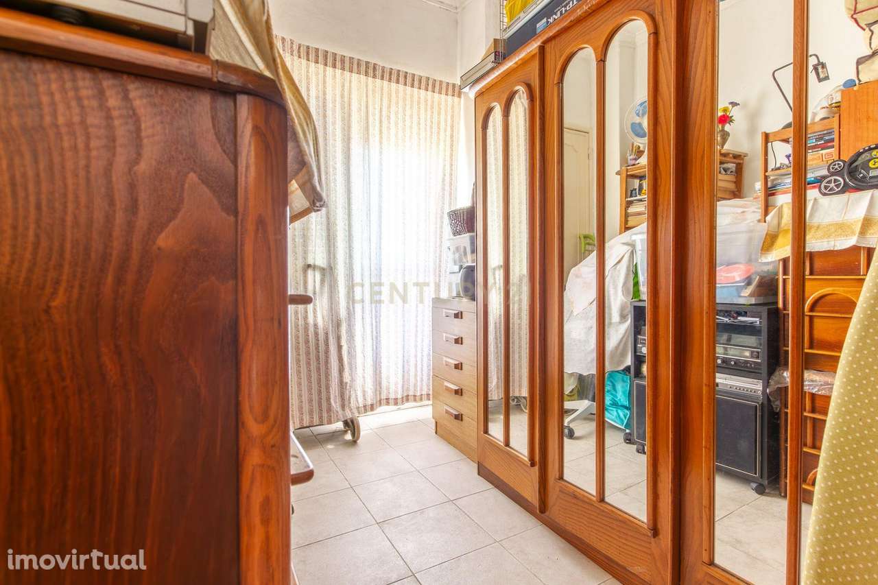 Barreiro - Apartamento de 3 assoalhadas com elevador e varanda - Grande imagem: 5/15