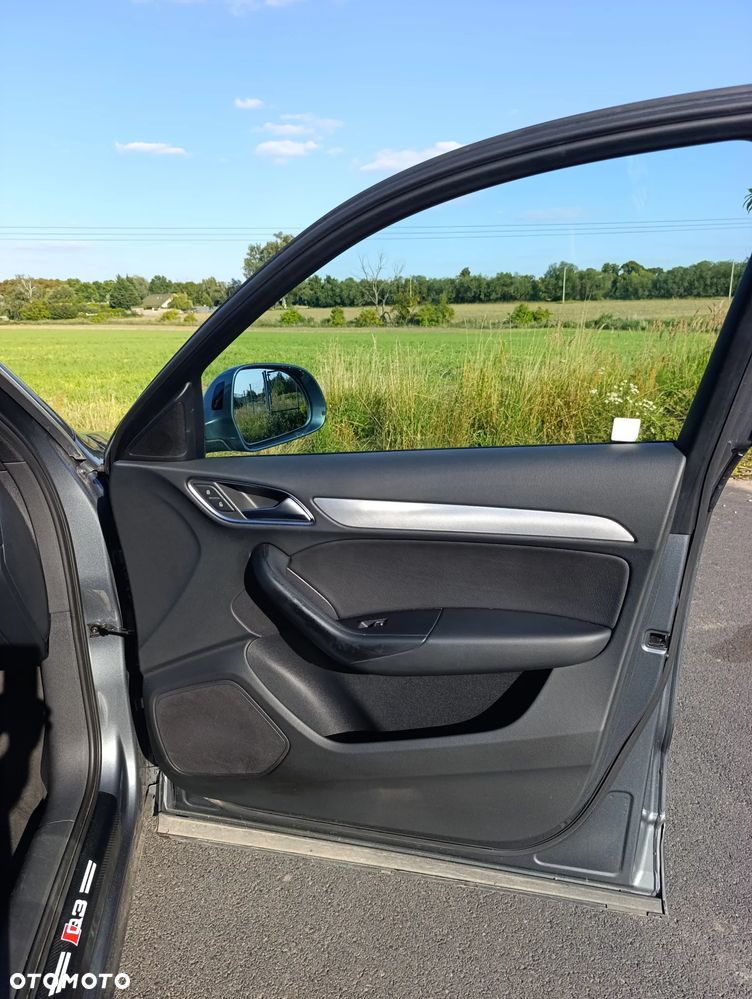 Audi Q3 - 22