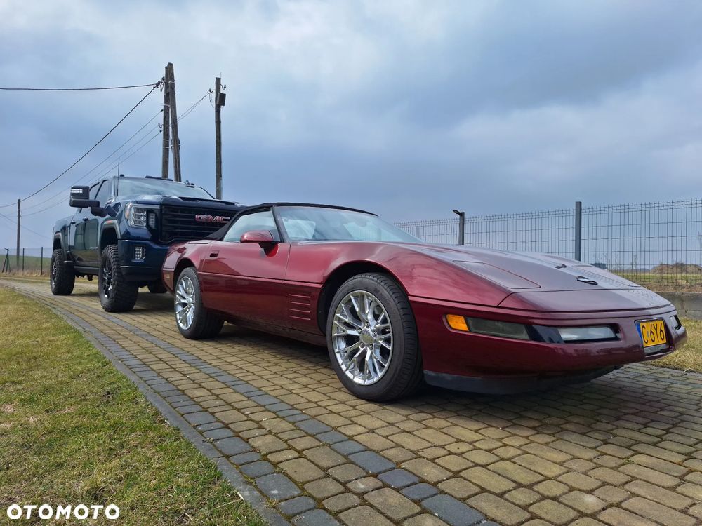Chevrolet Corvette Convertible 5.7 - 12