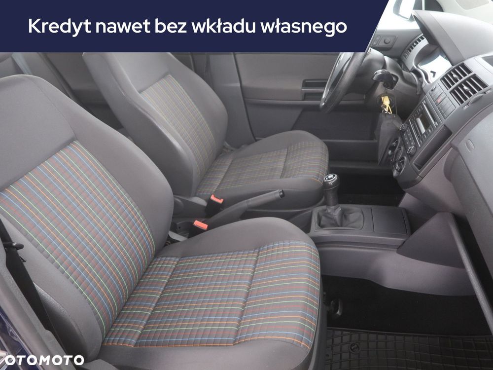 Volkswagen Polo - 11