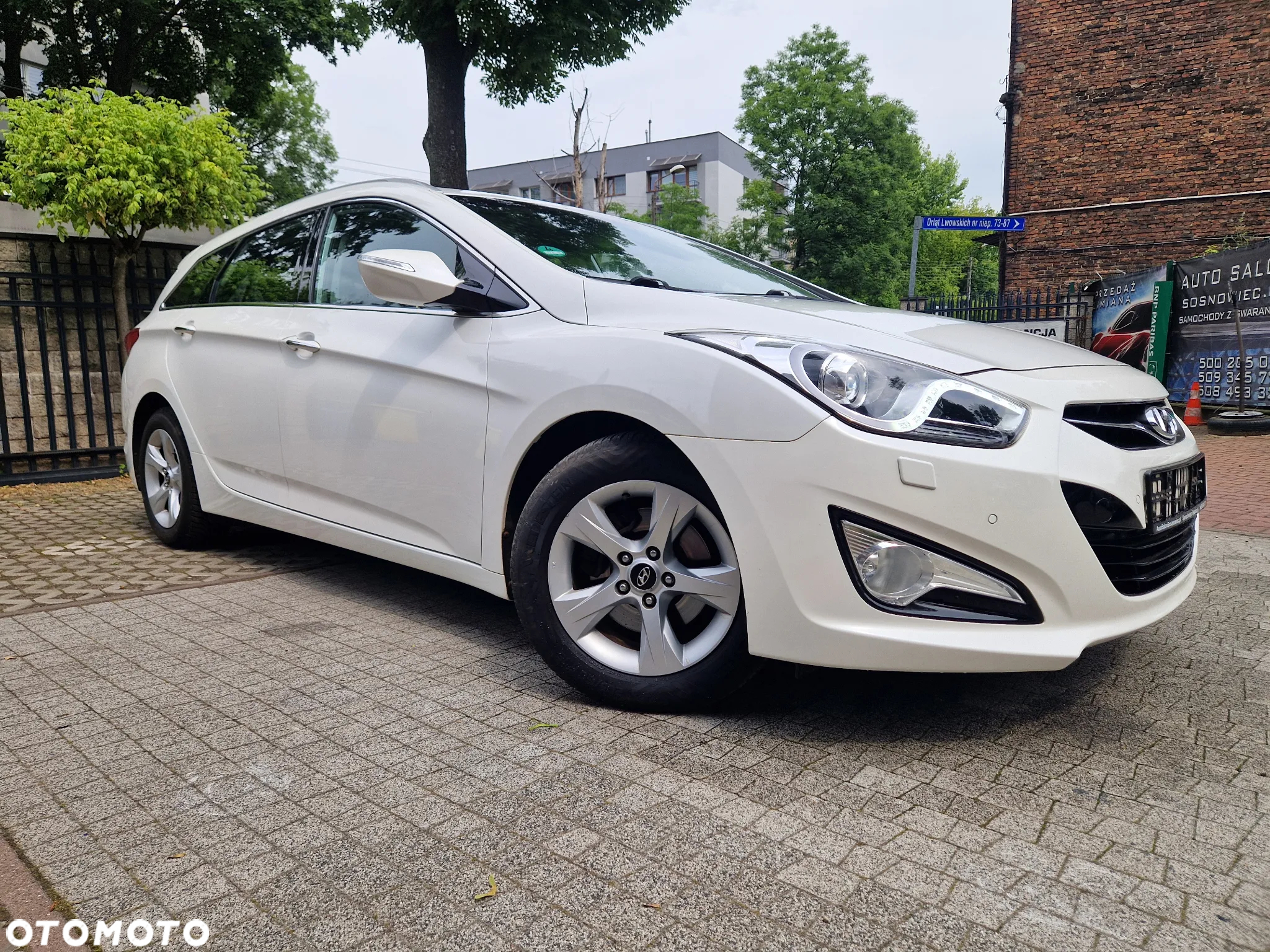 Hyundai i40 Kombi blue 1.6 Family+ - 2