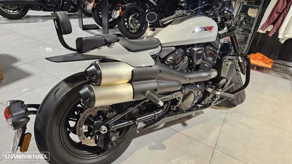 Harley-Davidson Sportster SPORTSTER S - 2