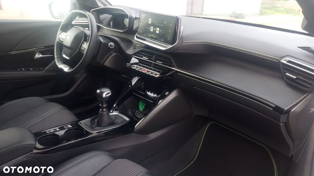 Peugeot 208 PureTech 100 GT Pack - 14