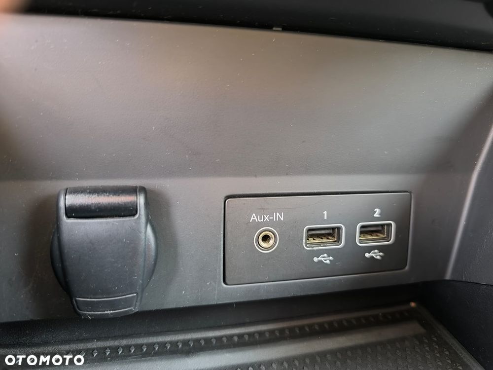 Renault Captur TCe 100 EXPERIENCE - 18