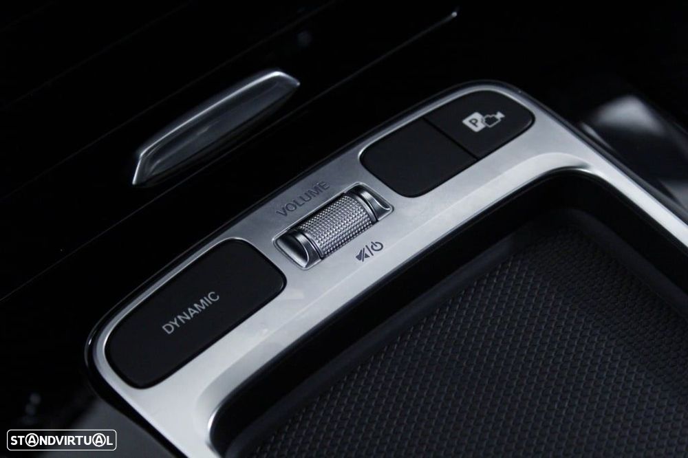 Mercedes-Benz A 200 - 32