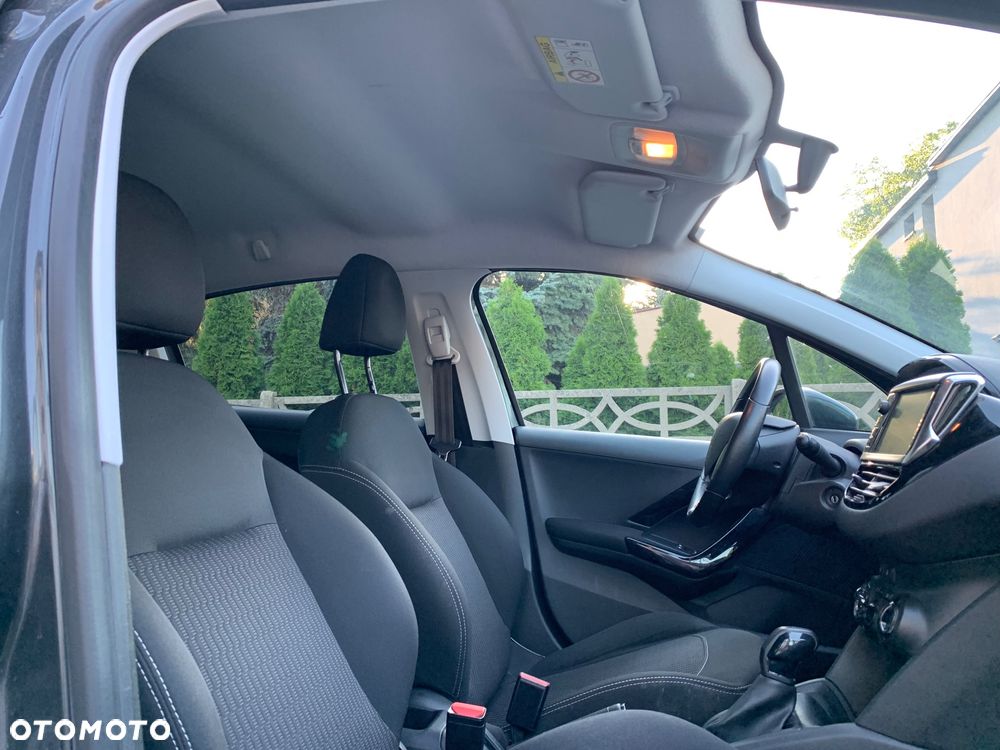 Peugeot 208 1.6 BlueHDi Active S&S - 22