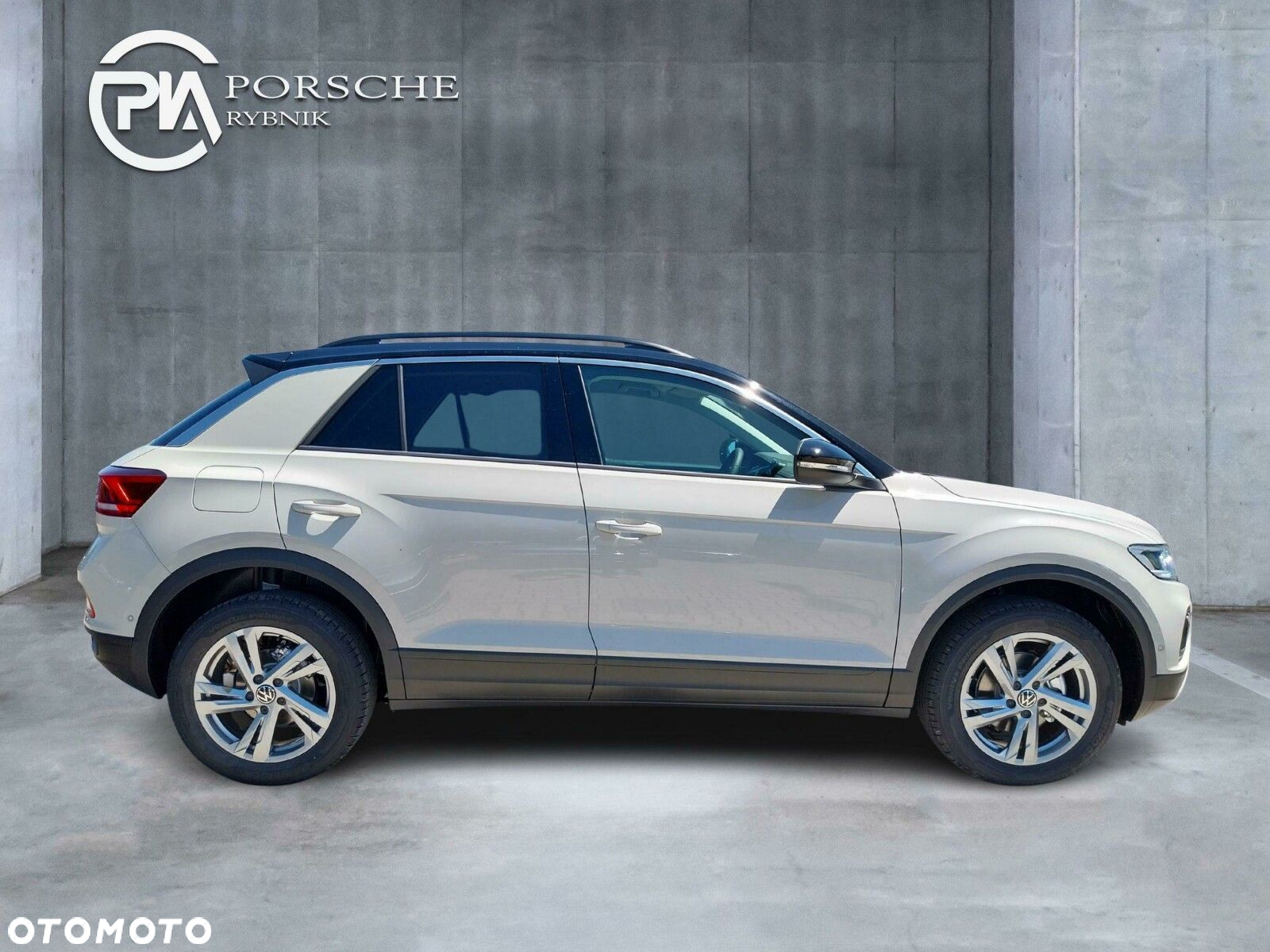 Volkswagen T-Roc - 7