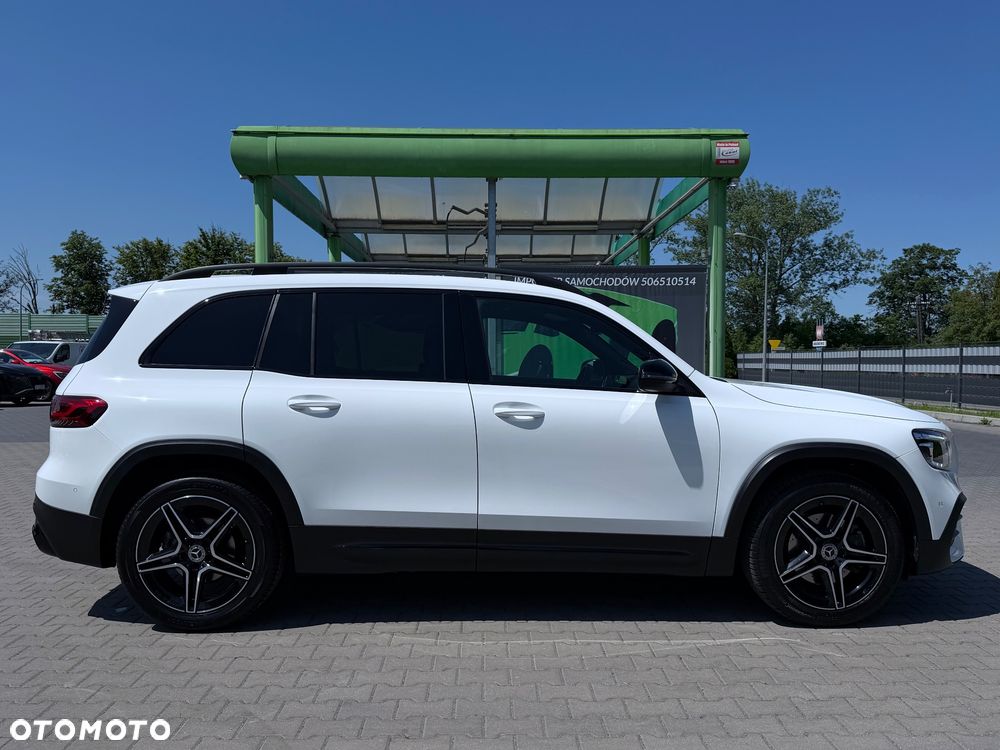 Mercedes-Benz GLB 200 7G-DCT AMG Line Advanced Plus - 10