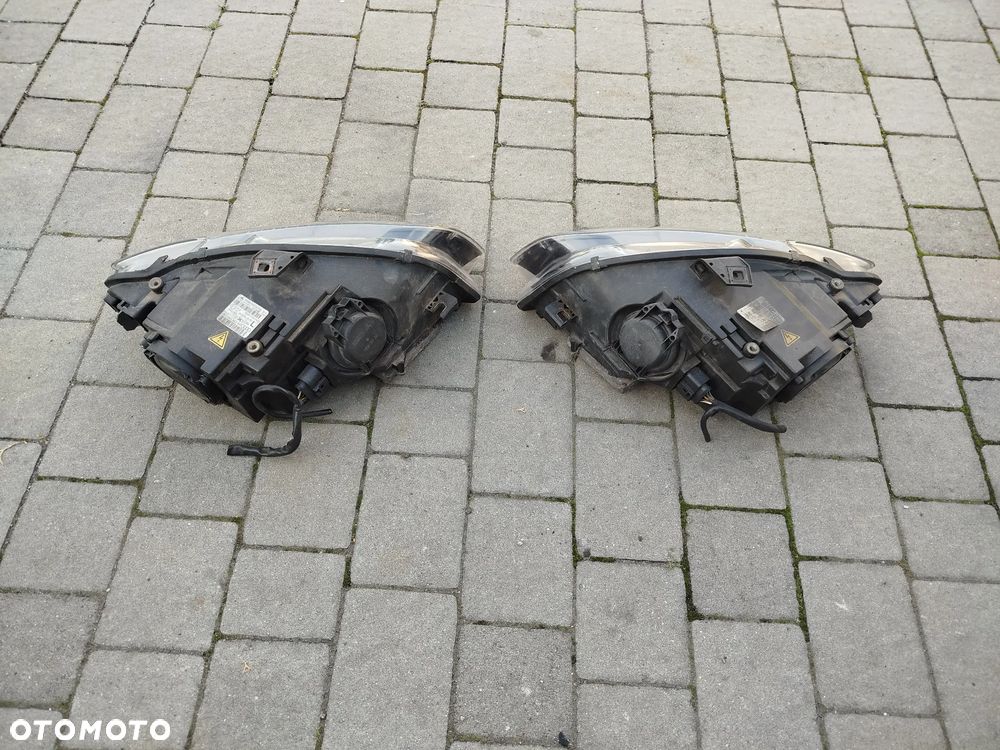Audi A4 B7 lampa przednia lewa plus prawa Xenon - 4