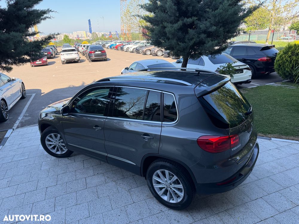 Volkswagen Tiguan 2.0 TDI DPF 4Motion BlueMotion Technology DSG Sport & Style - 5
