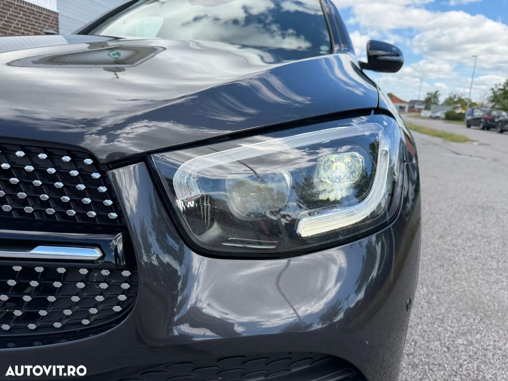 Mercedes-Benz GLC 300 d 4MATIC 9G-TRONIC AMG Line - 13