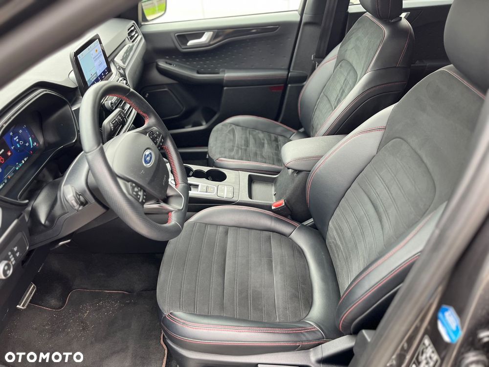 Ford Kuga 2.5P PHEV FWD ST-Line X - 22