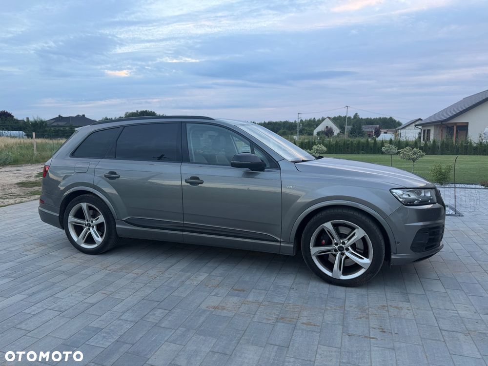 Audi SQ7 - 10