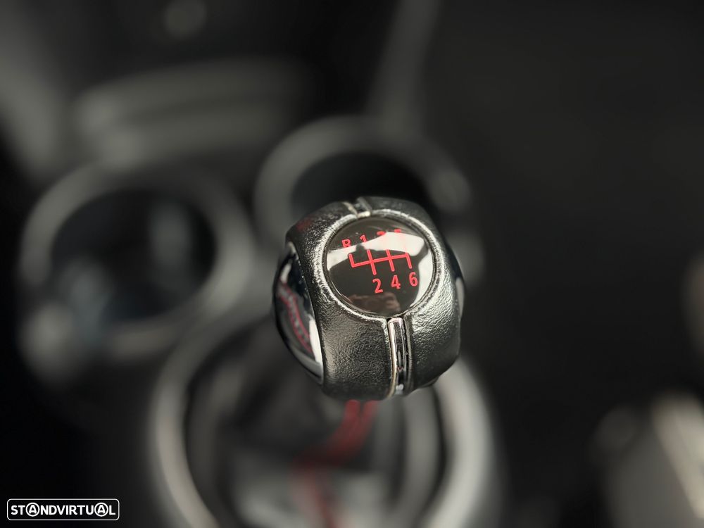 MINI Cabrio One JCW - 24