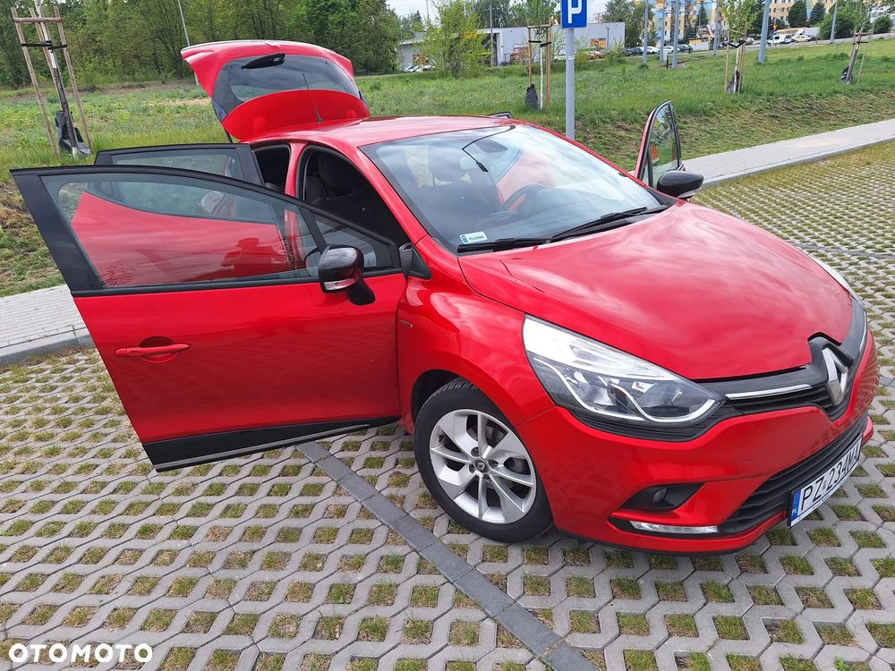 Renault Clio 1.2 16V Limited - 12