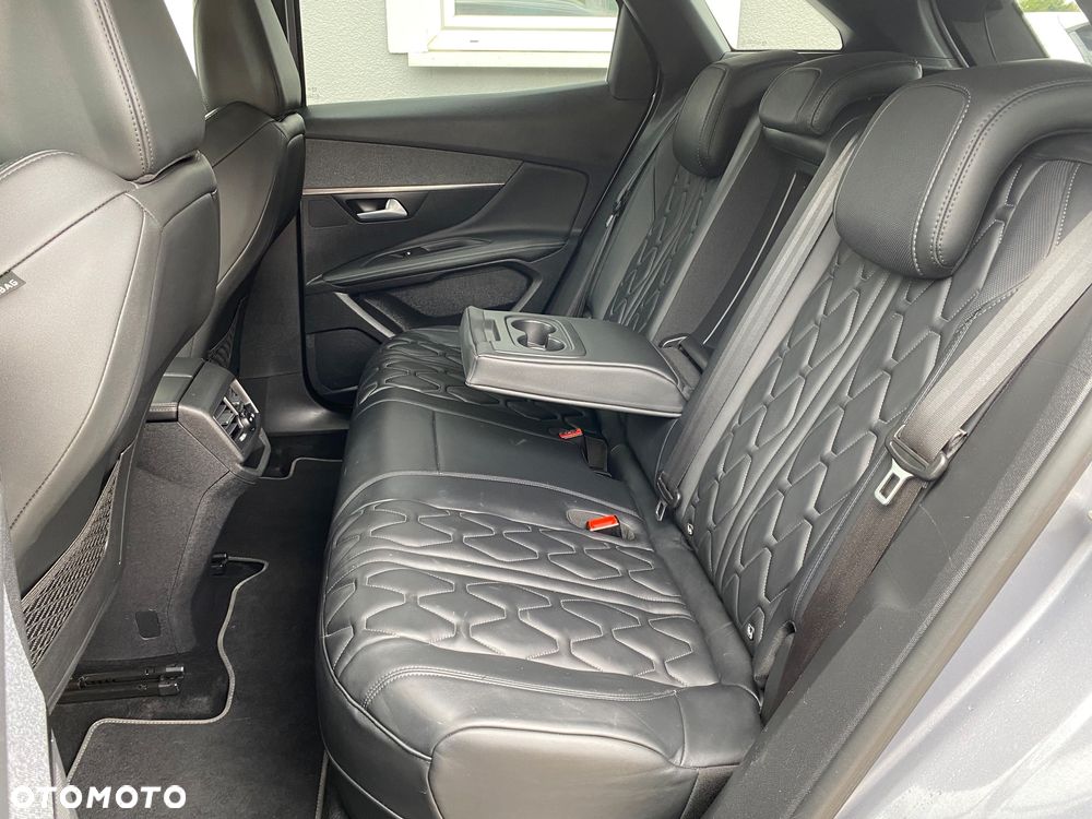 Peugeot 3008 1.6 PureTech Hybrid PHEV Allure Pack S&S EAT8 - 28