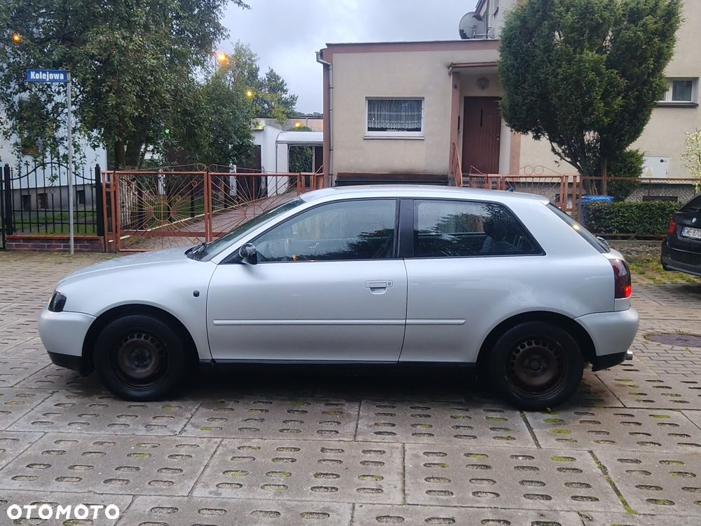 Audi A3 Sportback - 5