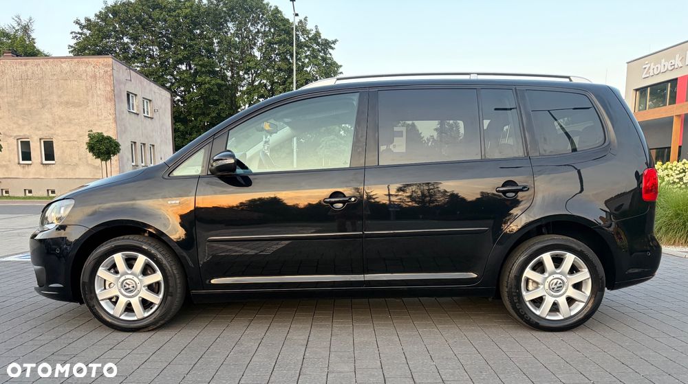Volkswagen Touran 2.0 TDI DPF DSG Life - 18