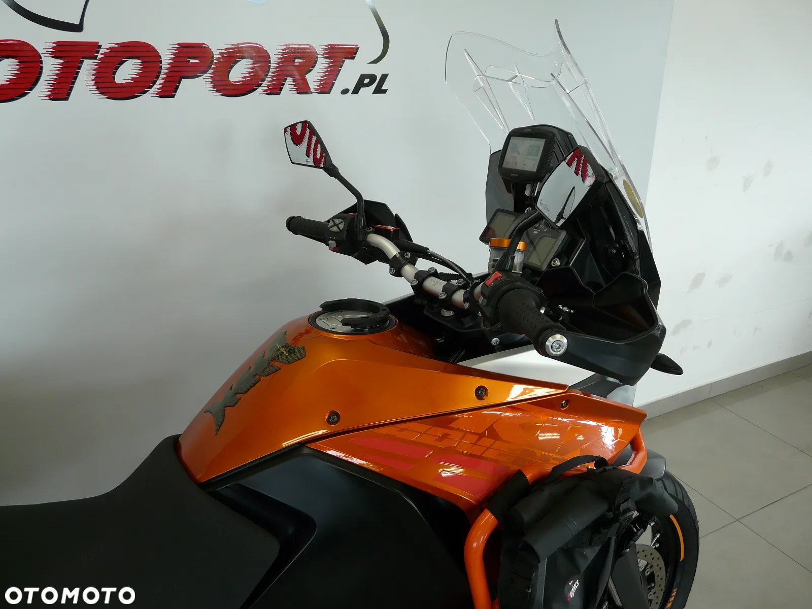 KTM Adventure - 10