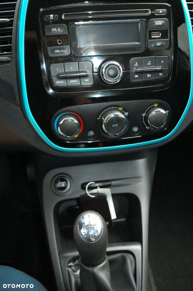 Renault Captur - 23