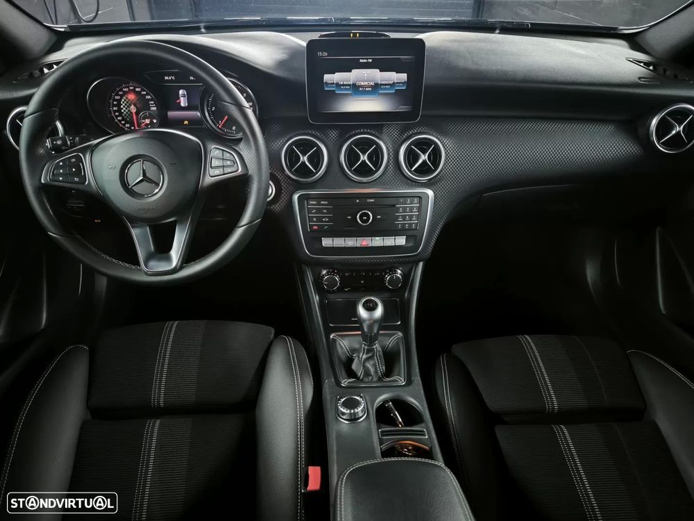 Mercedes-Benz A 180 d Urban - 18