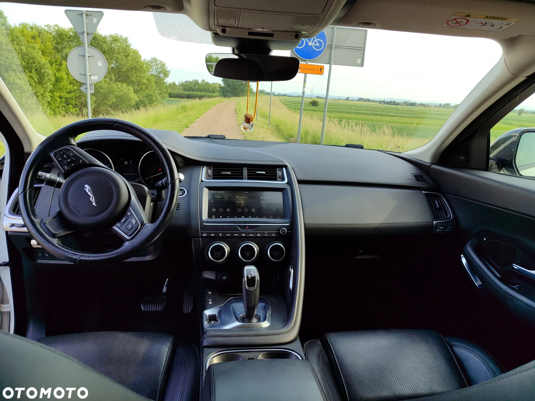 Jaguar E-Pace 2.0 i4P AWD - 10