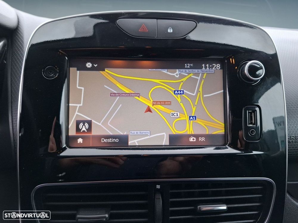 Renault Clio Sport Tourer 1.5 dCi Limited - 24