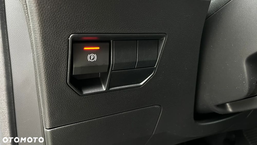 Dacia Duster 1.8 Full Hybrid 155 Journey MMT - 13