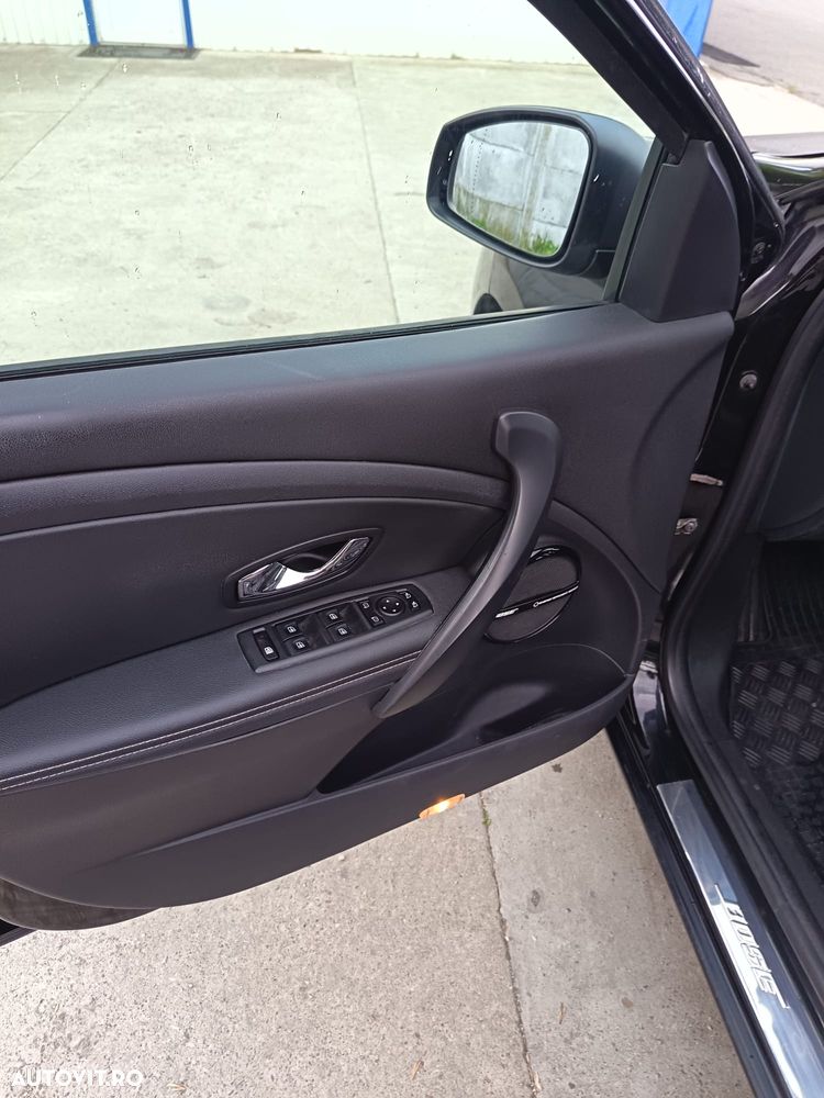 Renault Megane ENERGY dCi 130 Start & Stop Bose Edition - 8