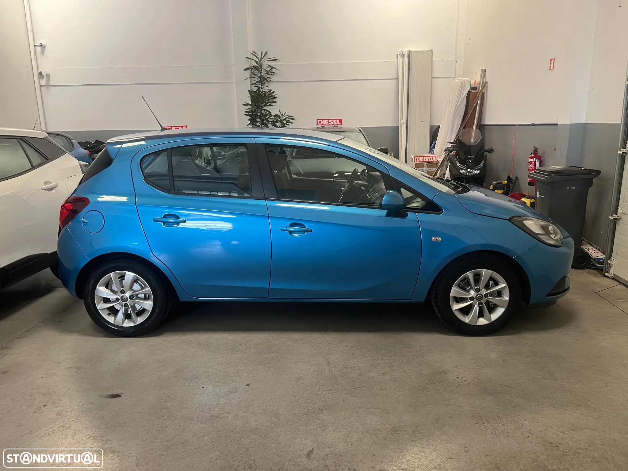 Opel Corsa 1.2 Enjoy - 3