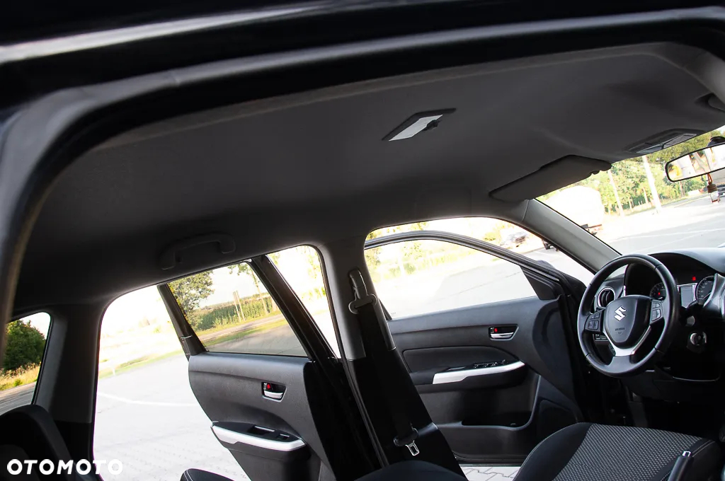 Suzuki Vitara 1.6 Elegance 2WD - 32