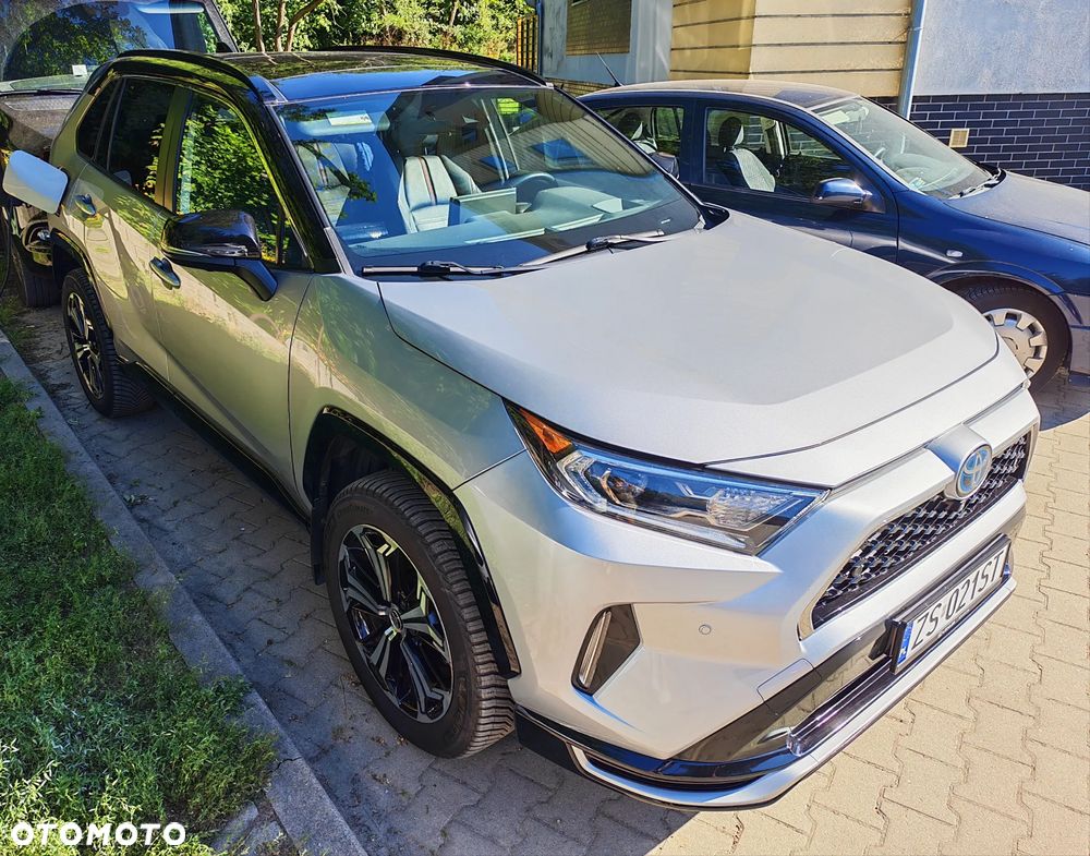Toyota RAV4 - 5