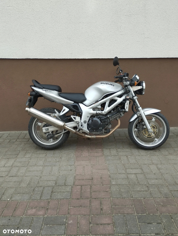 Suzuki SV