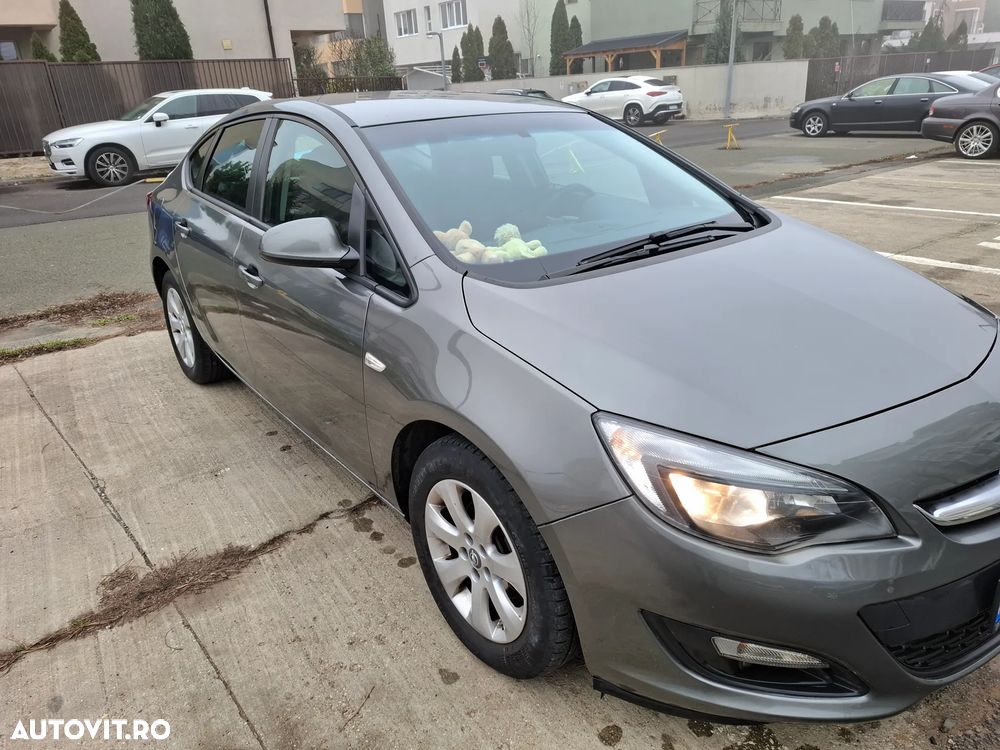 Opel Astra - 12