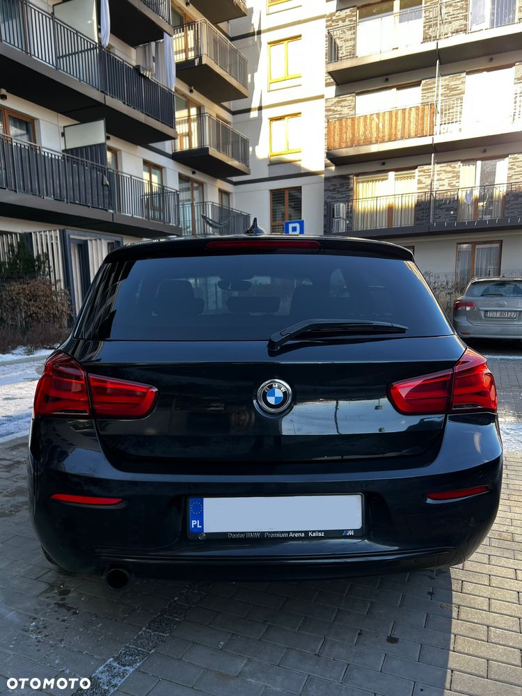 BMW Seria 1 118d Sport Line - 5