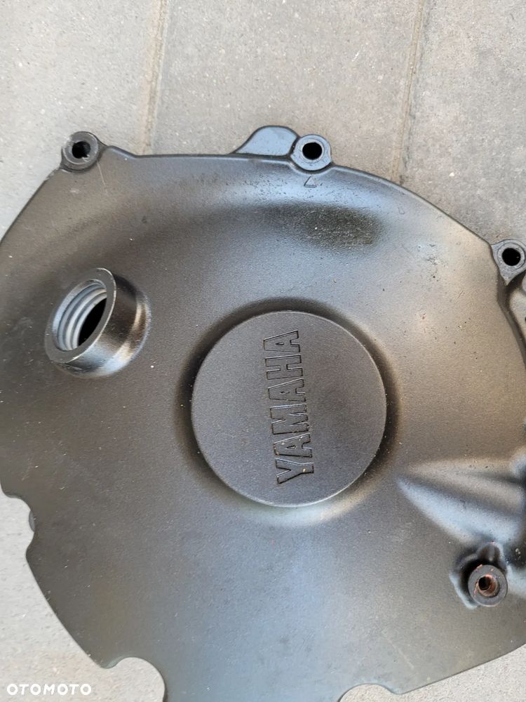 Dekiel, pokrywa silnika Yamaha R1 RN22 - 8