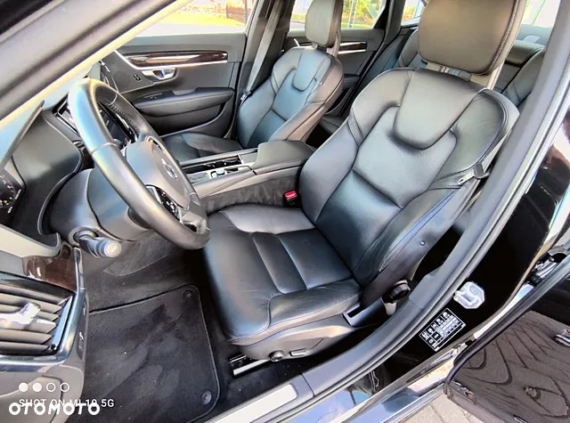 Volvo S90 T6 AWD Geartronic Momentum - 33