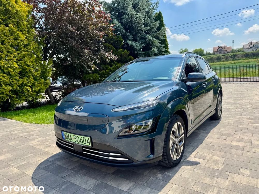 Hyundai Kona 64kWh Premium - 1