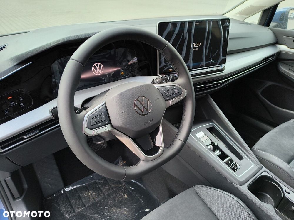Volkswagen Golf Variant - 9