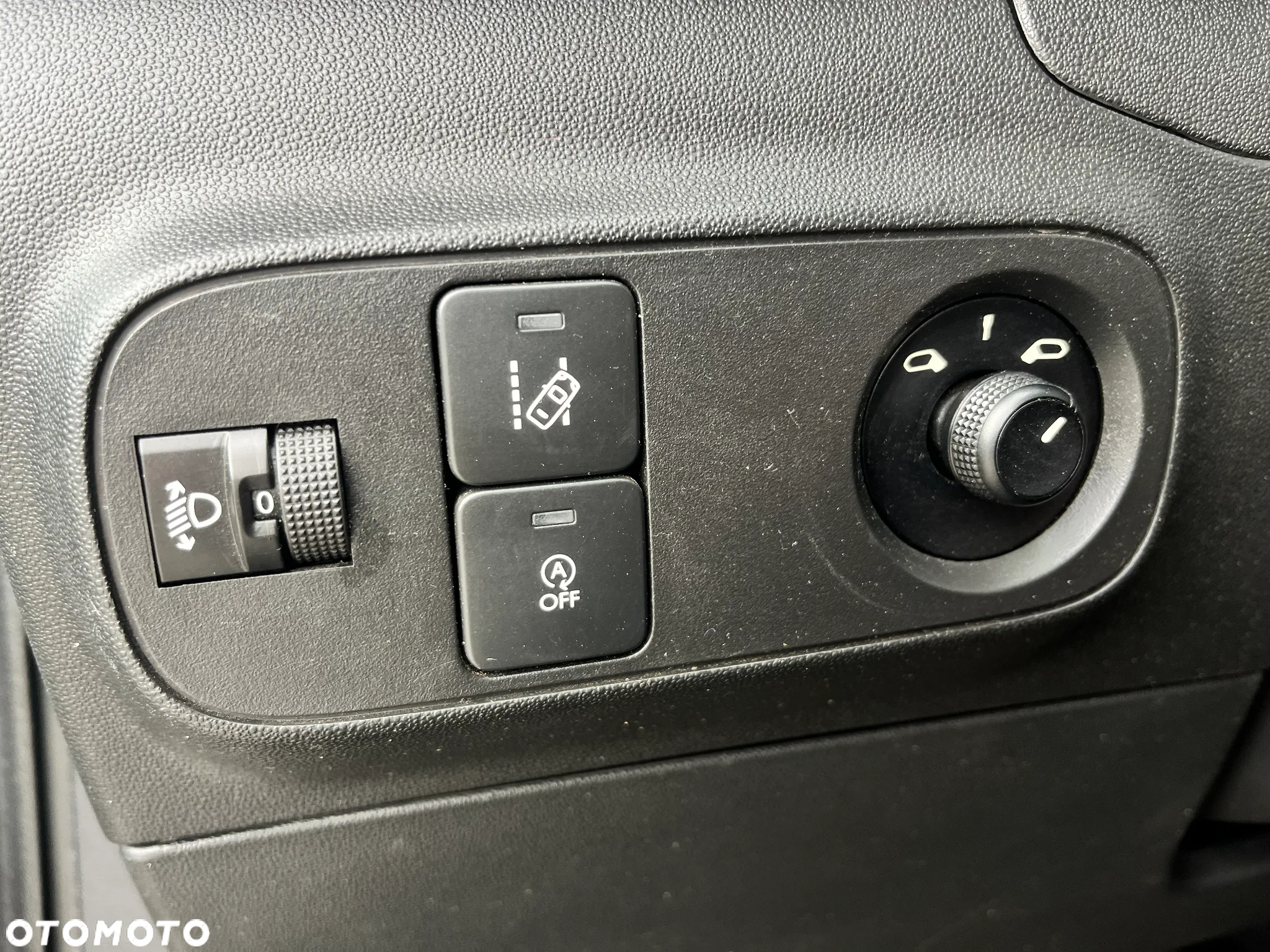 Citroën C3 BlueHDi 75 S&S 83g FEEL - 22