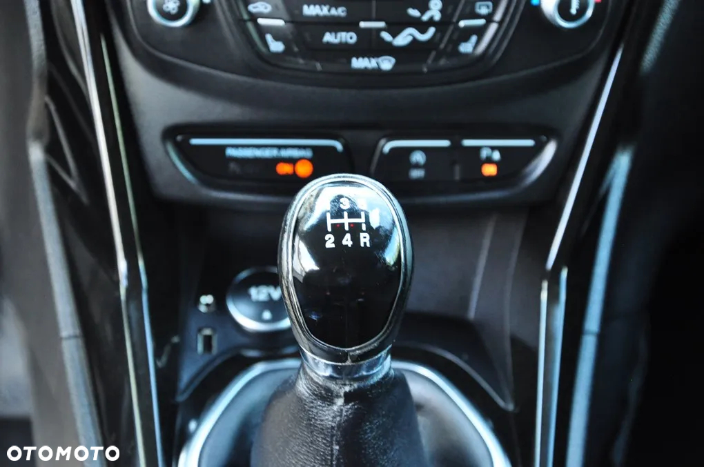Ford B-MAX 1.0 EcoBoost Titanium - 35