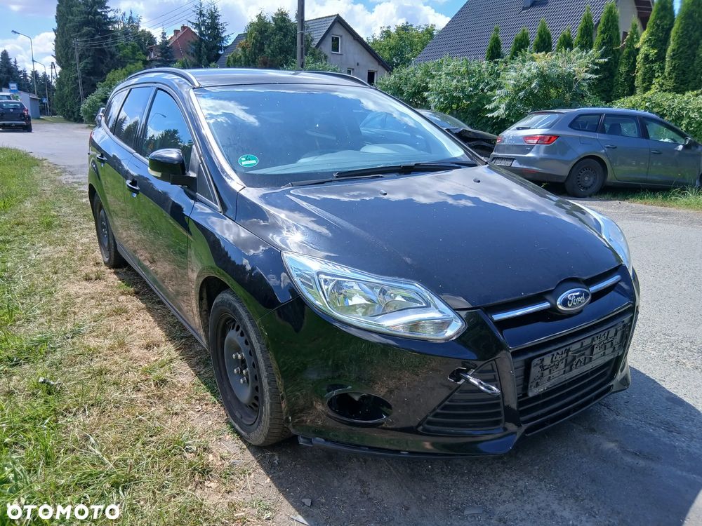 Ford Focus 1.0 EcoBoost 99g Trend - 3