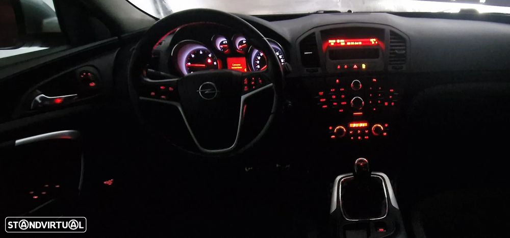 Opel Insignia Sports Tourer 2.0 CDTi Cosmo ecoFLEX - 16