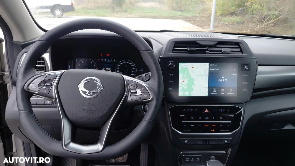 KG Mobility Tivoli - 13